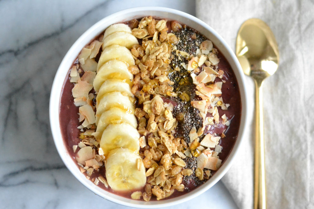 love_and_food_foreva_acai_bowl_featured